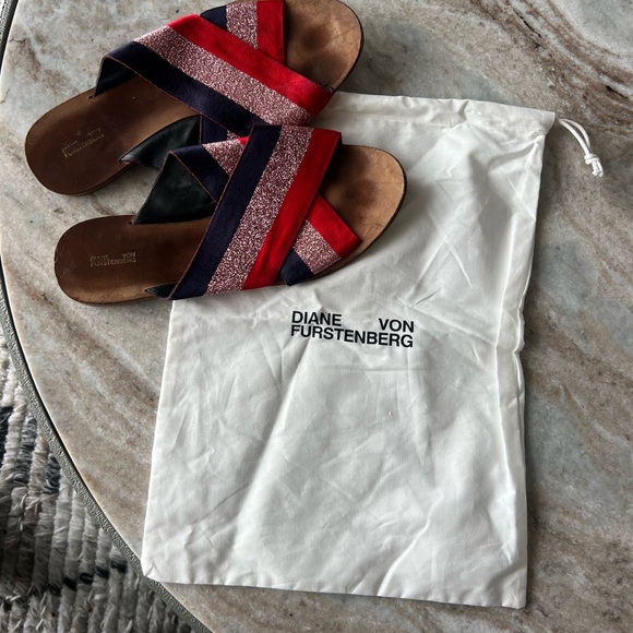 DIANE VON FURSTENBERG Bailie Sandal - Size 8 - Red Blue Pink with Dust Bag - Picture 2 of 7